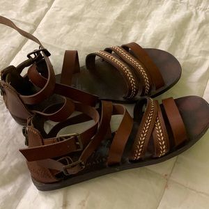 Blowfish size 8 sandals, great condition!